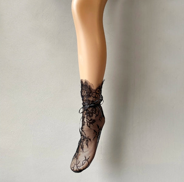 High-Quality Ultrathin Slouch Socks for Girls & Ladies - Sexy Lace Design with Custom Colors