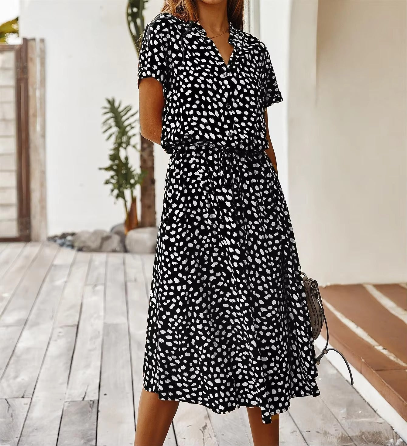Wholesale Quality Women's Casual Dress Elegant Red Skirt Polka Dot Lace-Up V-Neck Button Spring Summer Art Print for Holidays