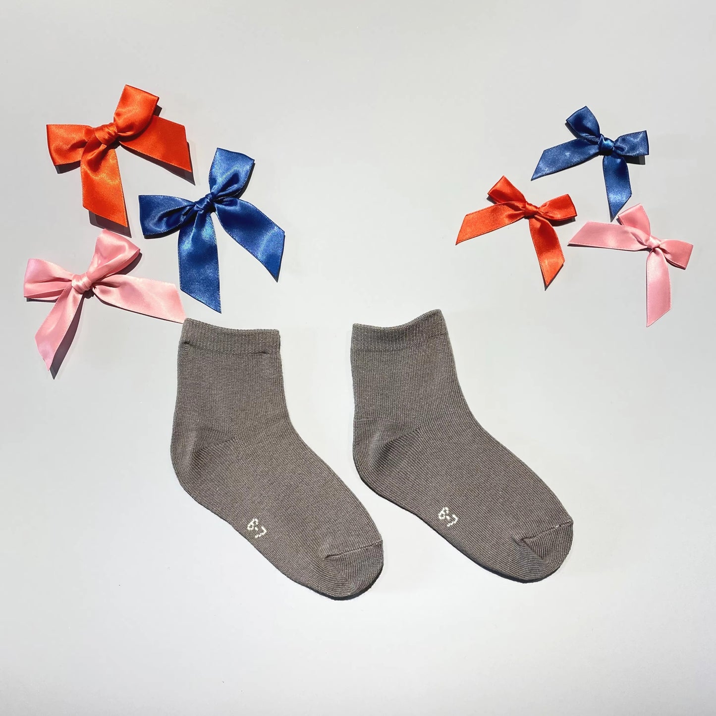 Pressure Sensors Transmitters Anti-Slip Girls' Socks with Custom Design Ribbons for Children